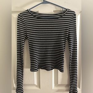 Cropped ribbed long sleeve